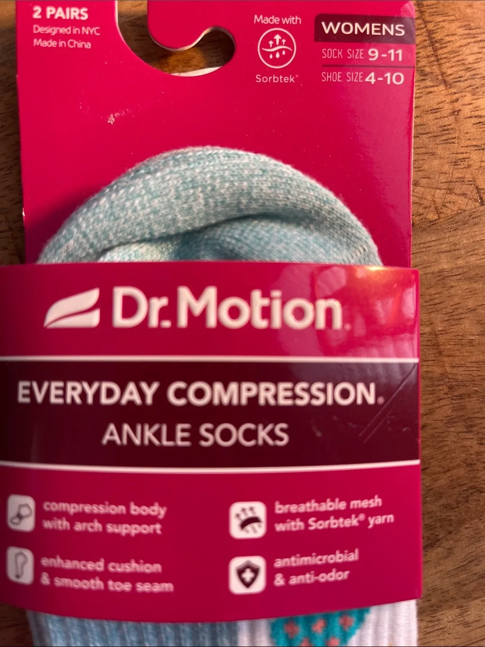 Dr Motion 2pk Pickleball Compression Ankle Socks - Light Blue & White Size 4-10
